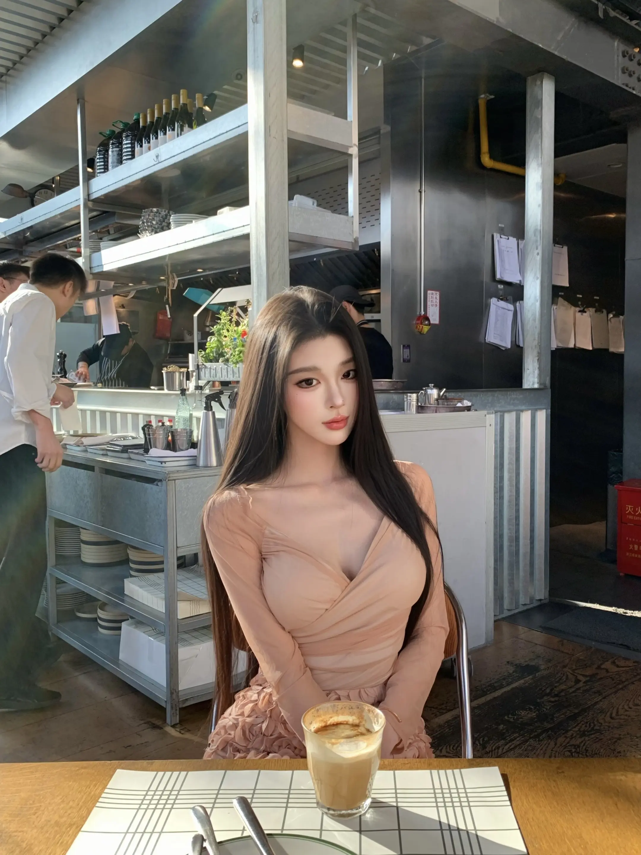 阳光晒透得日子里。