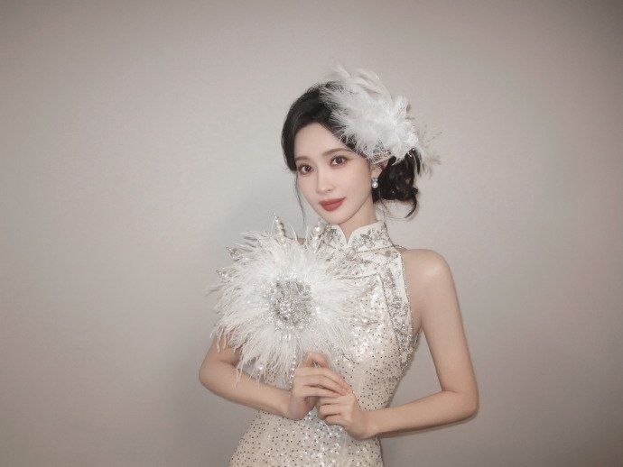 孟子义拿歌王后唱跳停不下来 孟子义的歌王没人误会 你好星期六 在《你好星期六》的