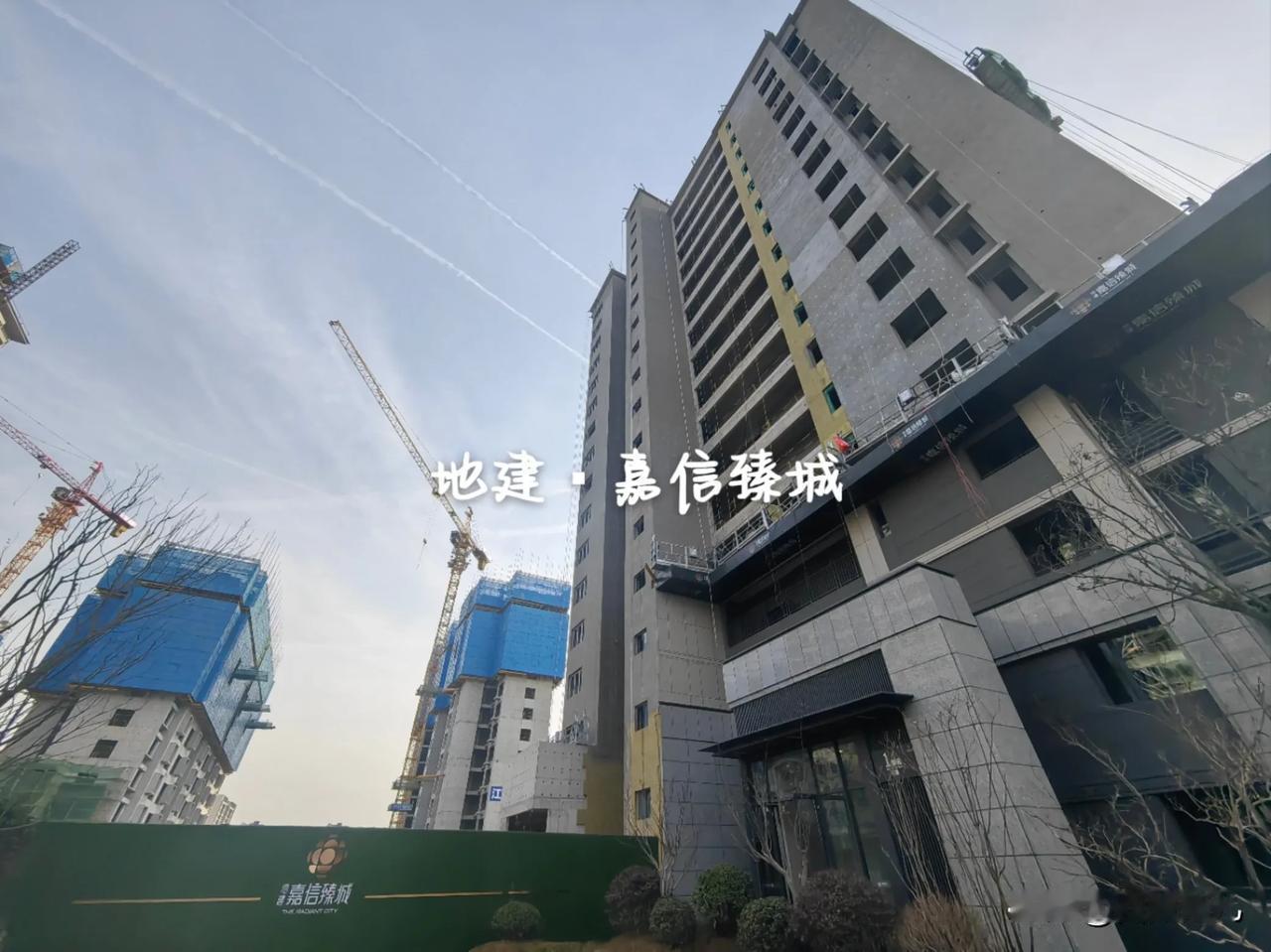 实地走访空港、泾河6个楼盘，有盘热火朝天，有盘冷冷清清！