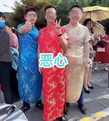这是教育的悲哀，是道德了沦丧。
如今的家长，当然也不知道是不是真的考生家长，为了