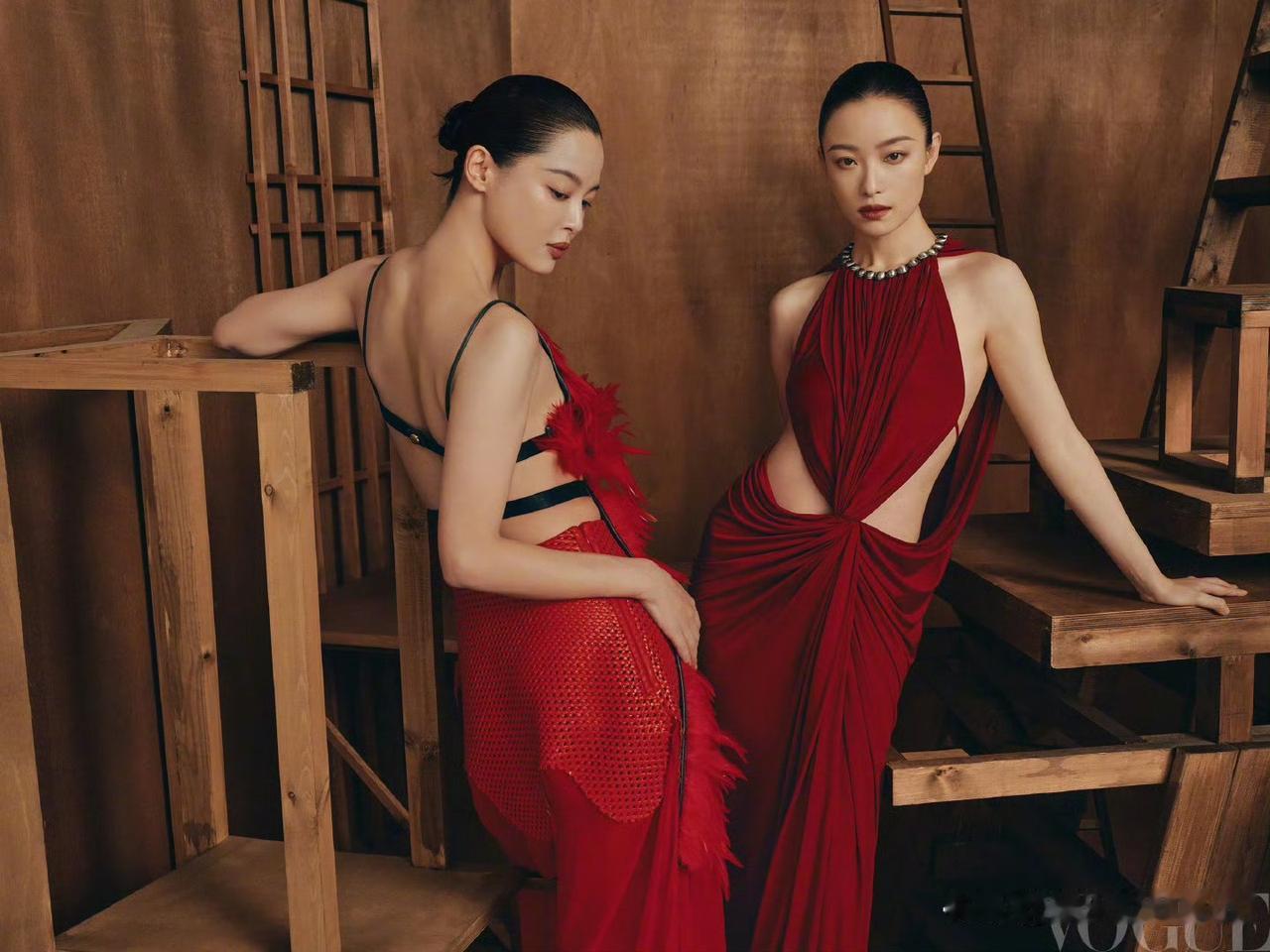 VOGUE二十周年女演员封面大片，造型真的好美！
9月5日，VOGUE晒出一组封