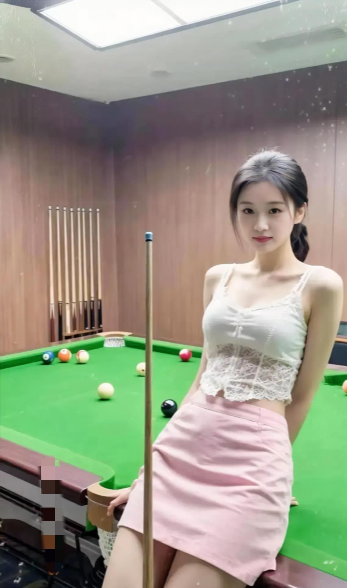 台球厅的私教都这么美了吗，怕是要上瘾哦！