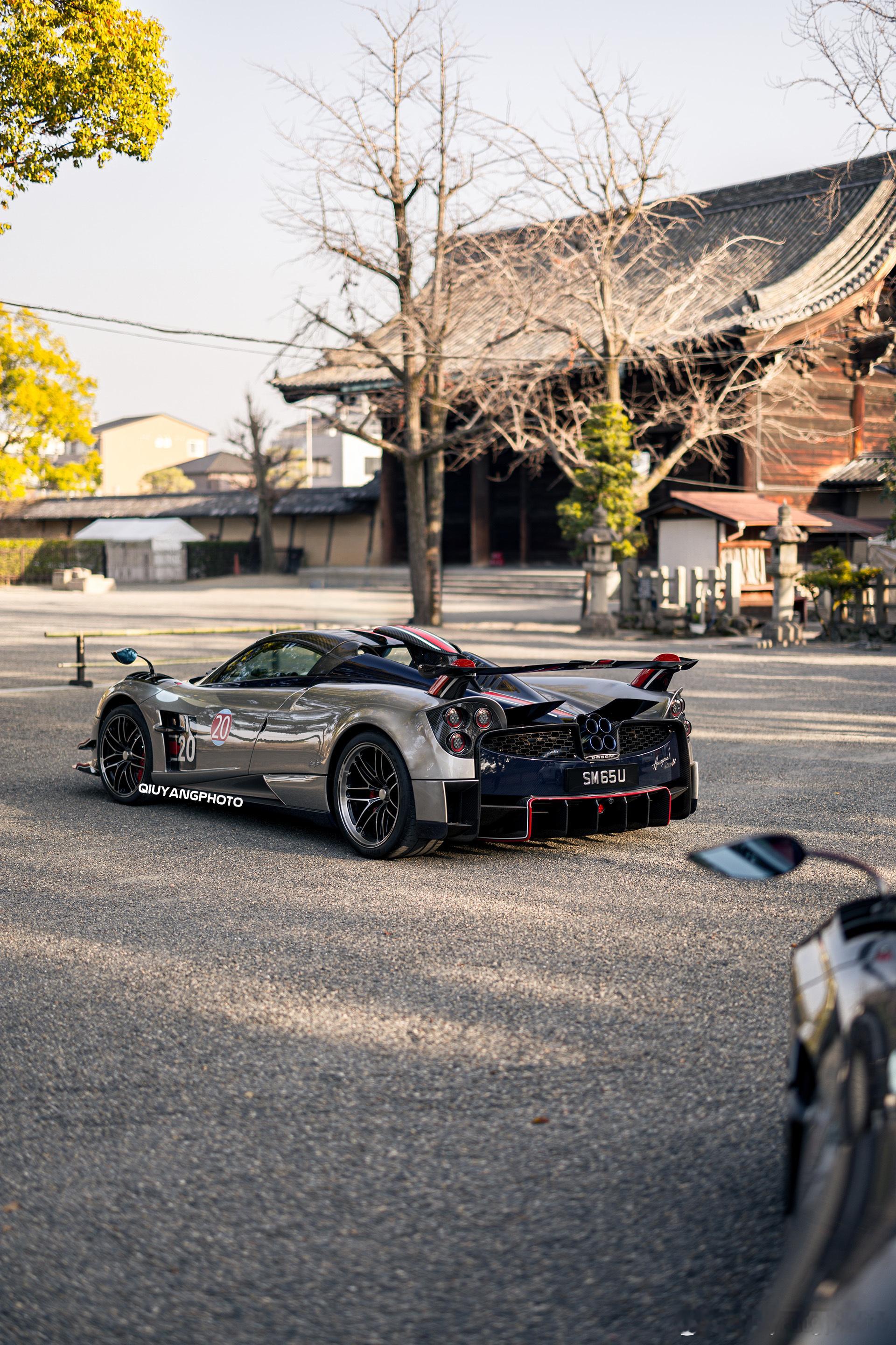 Pagani Huayra Roadster BC #cars01豪车拍# 从坡