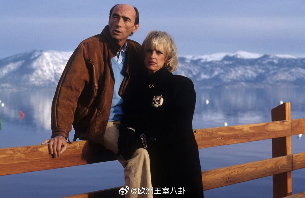 吃瓜 前段时间，杂志PDV和消失多年的比利时玛丽-克里斯汀公主取得了联系。她是利