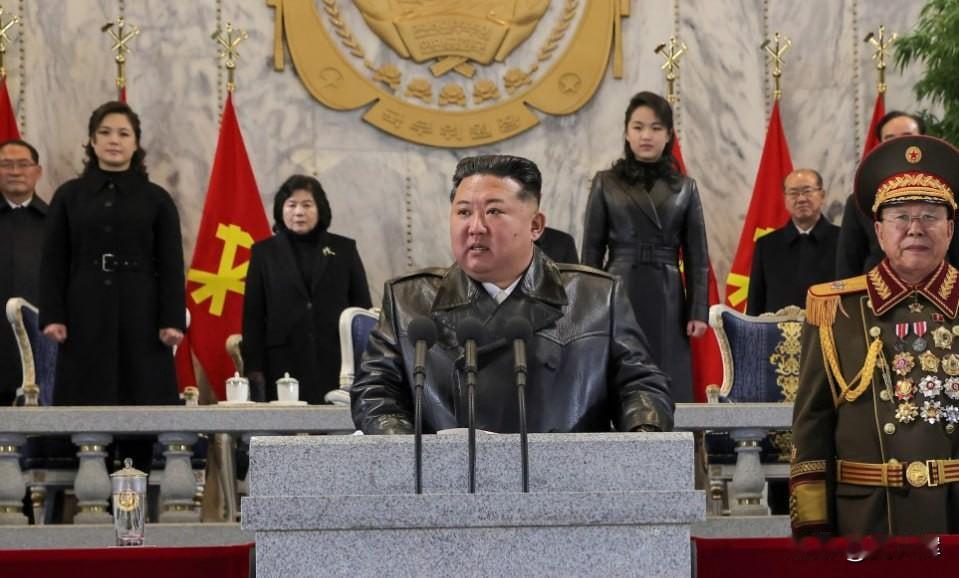 金正恩：平壤将逐年扩充核武器

2月25日，朝鲜举行劳动党九大纪念阅兵式。朝鲜领