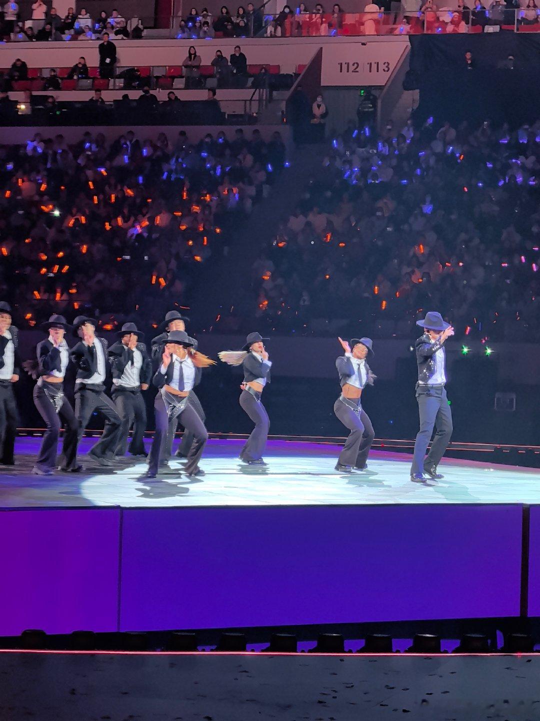 张杰可是妈妈张杰不是别的黄毛 张杰未LIVE巡回演唱会 新春演唱会名场面！张杰新