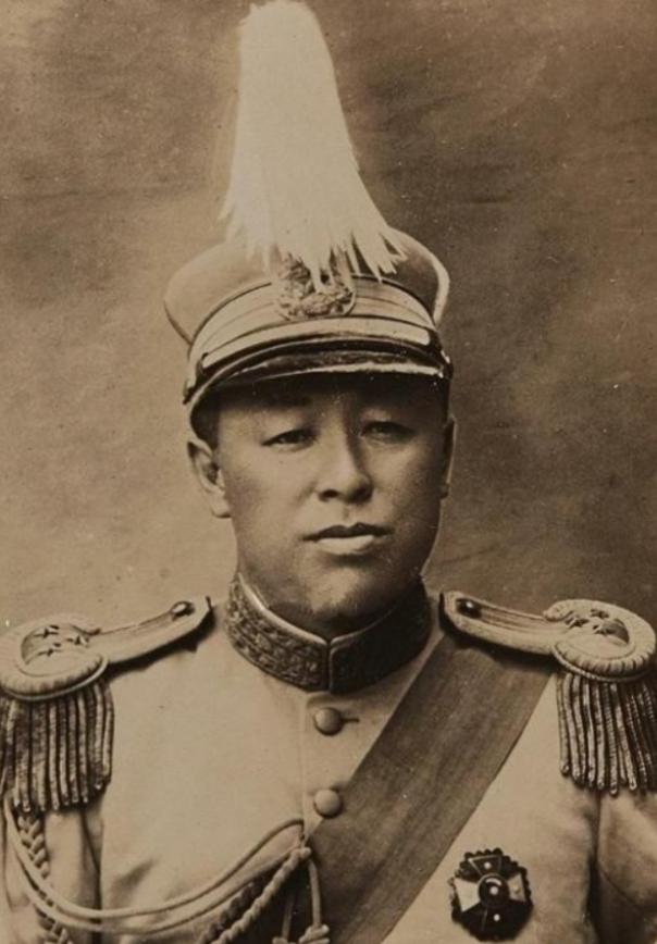 1948年锦州解放后，解放军抓住了正在处理财产的张作相，将其押到了军营里，等待上