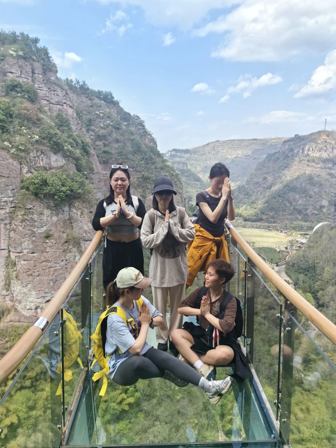 徒步收藏夹｜穿岩十九峰最后一天免门票