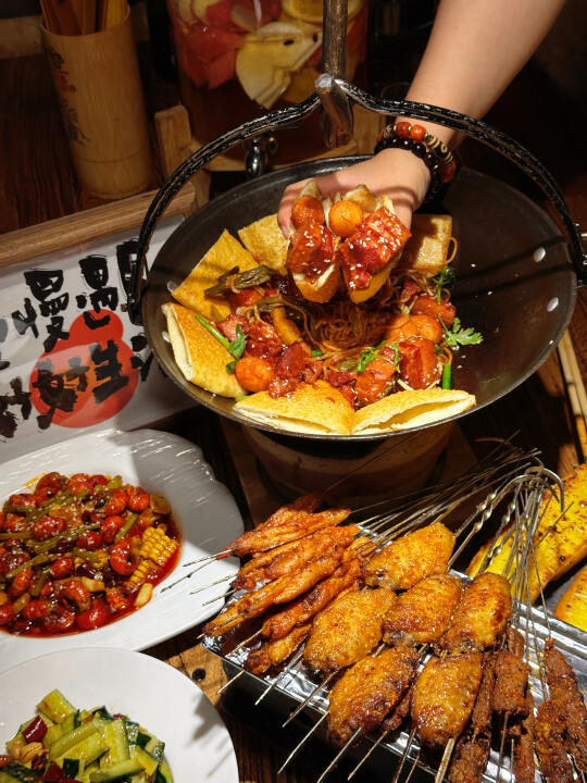 并州路上的小酒馆🏮太原独一无二吊锅子♥️