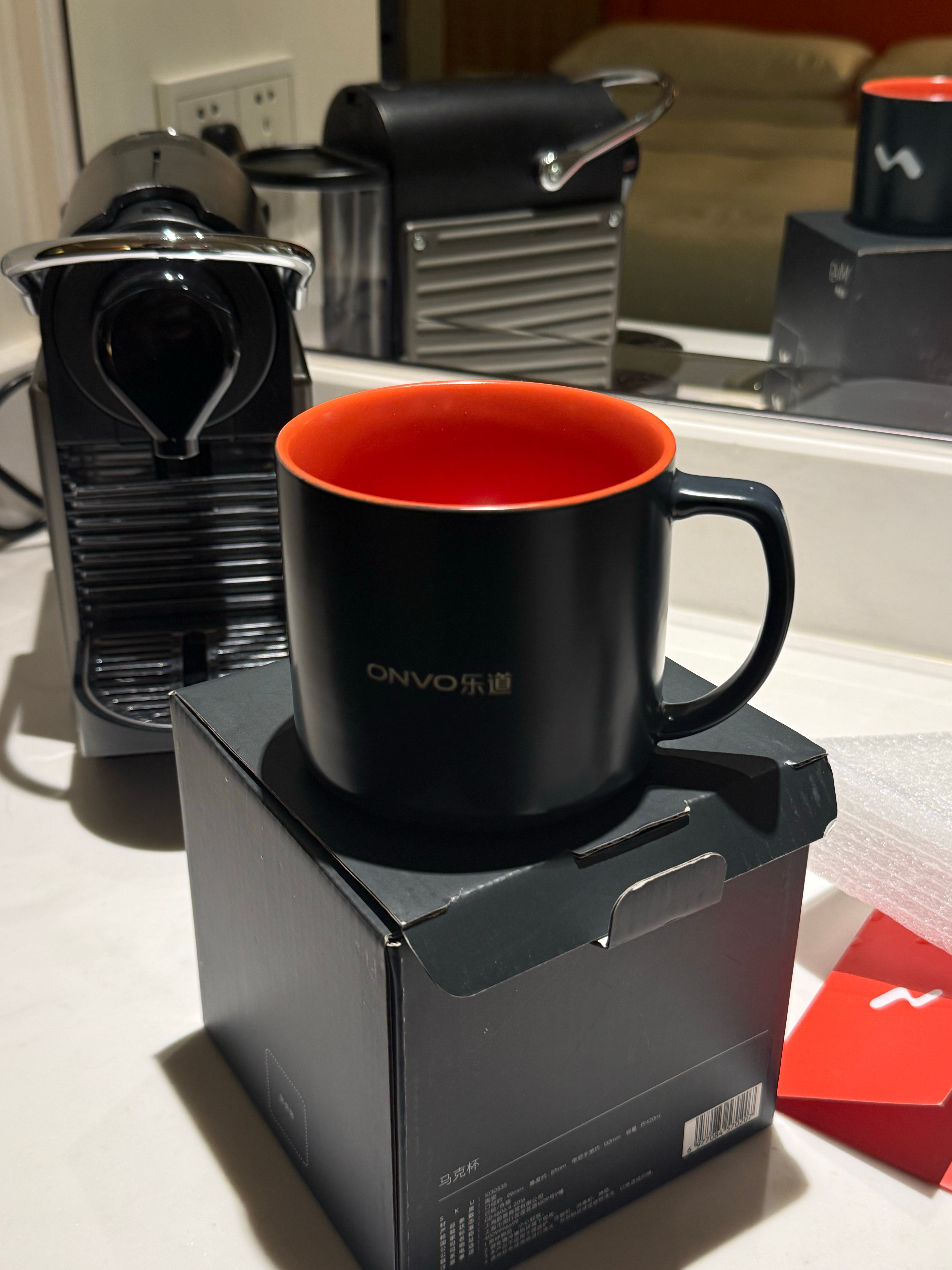 这个杯子有人喜欢吗？还挺好看的 