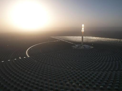 能把绿电做成AI Token出口，全球只有中国能做到。
现在全球AI都缺便宜算力