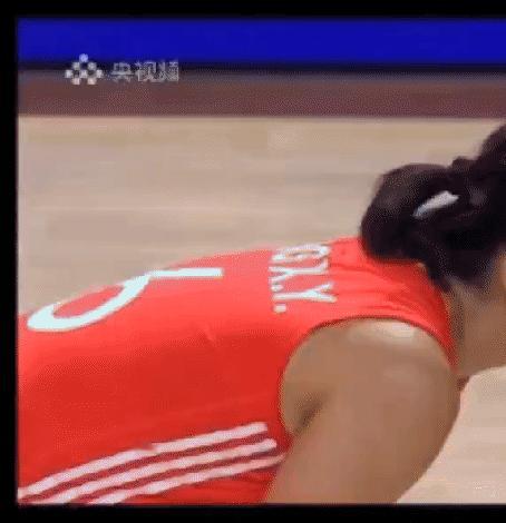 到底发生什么了，让小宇泪洒赛场
       世界女排联赛香港站最后一场比赛，中