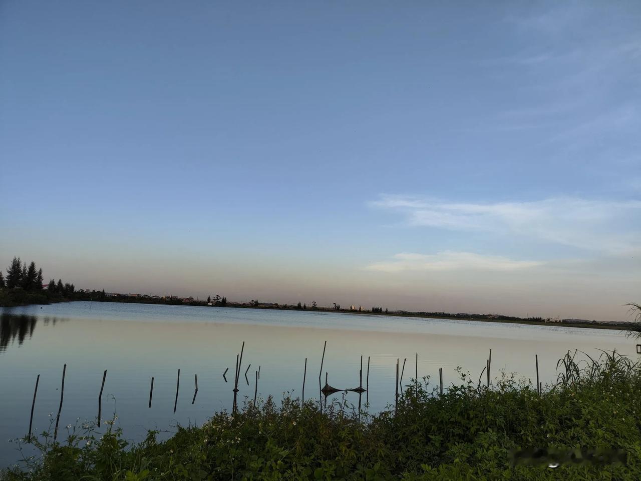 培养自信从每日成功事件开始（二）:
1.头条今日发了一分钱，不嫌弃。
2.下楼丢