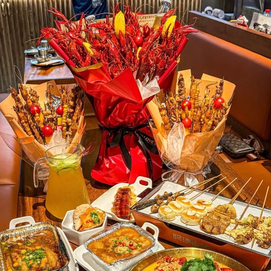 “有点钱都炫嘴里了，原来这就是千金散尽还腹来”➮🍶🥩 ​​​