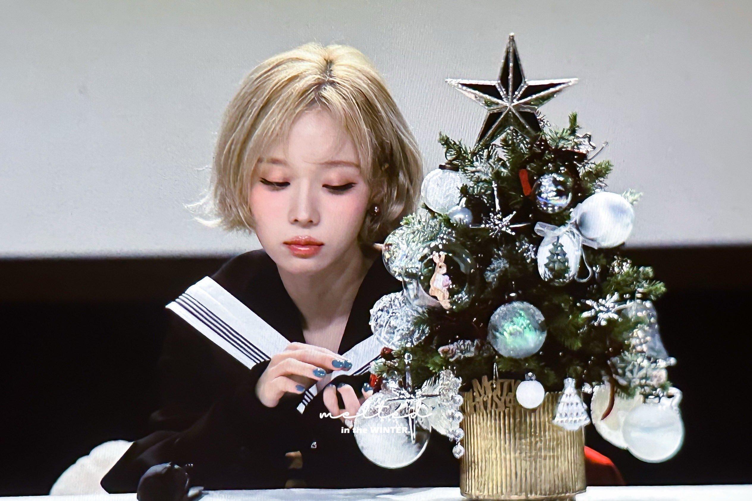 241202 DMM签售Santa baby🎄🎁🌟✨©️meltedint