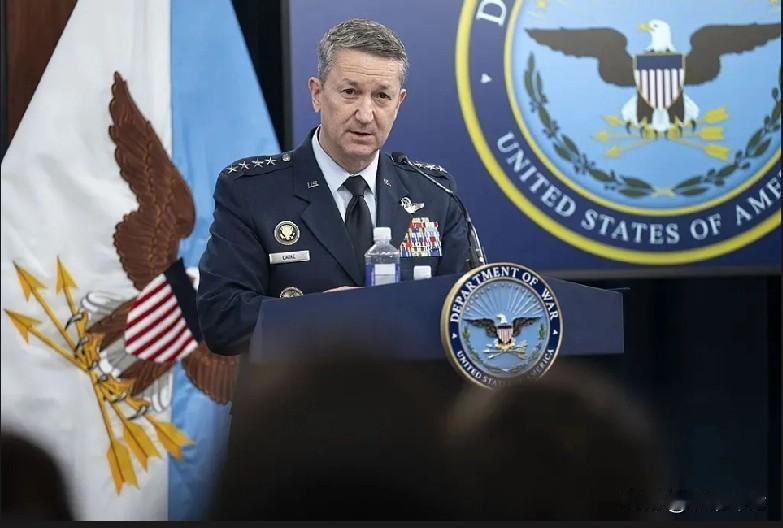 美国其实已经是不想打了，然而特朗普却不肯承认罢战，于是特意编造了两个借口：其一，