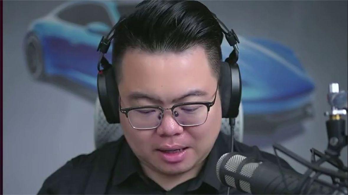 20 万预算，极客 7X 100 度电 vs 阿维塔 07 智驾，该选谁？