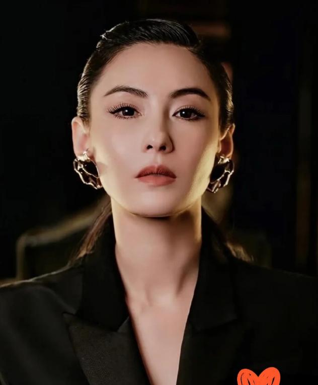 终于明白张柏芝为啥不再婚了!不是没人馋她身子，而是她今年45岁了，却还是事无巨细