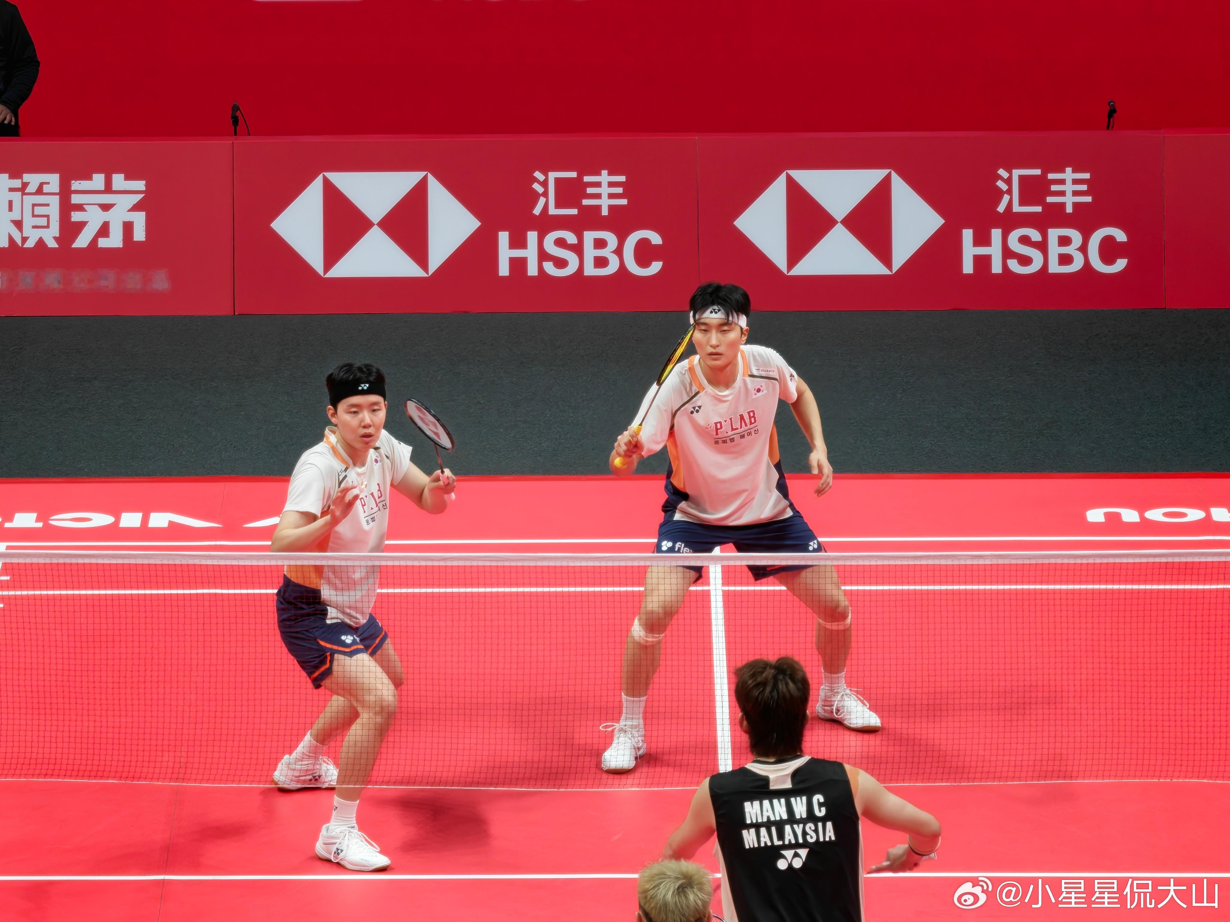 徐金小组第一出线，万郑无缘半决赛徐承宰/金元昊🇰🇷 25-23、14-21、