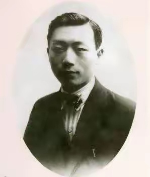 历史知识 聂帅是十大元帅中，唯一参加了南昌、广州两次起义的。南昌起义时他担任党代