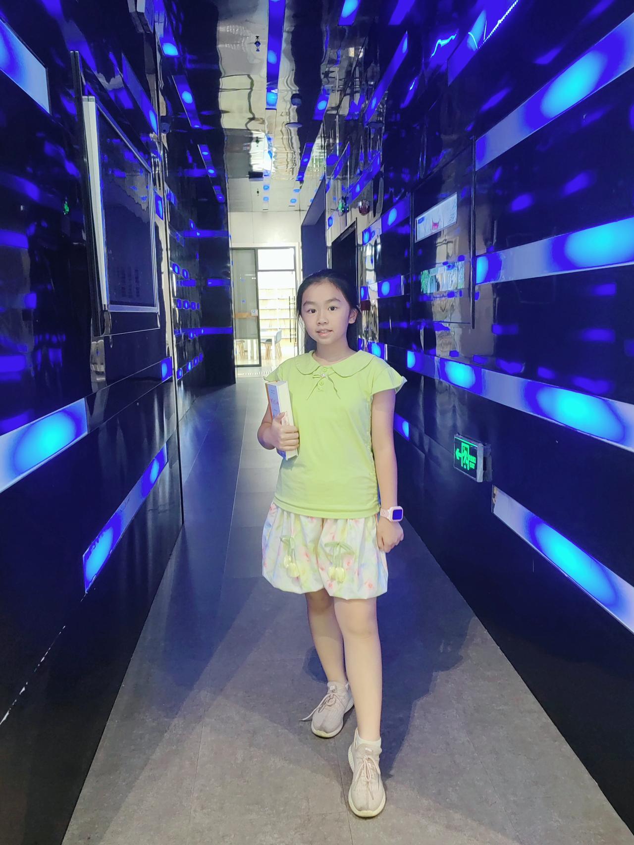周日。又是图书馆的一天。
​
