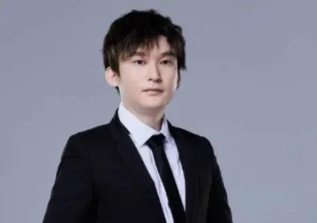 冥冥之中自有天意？BSYY(白色月牙)于今天被正式解职，距离BSYY离开TES“