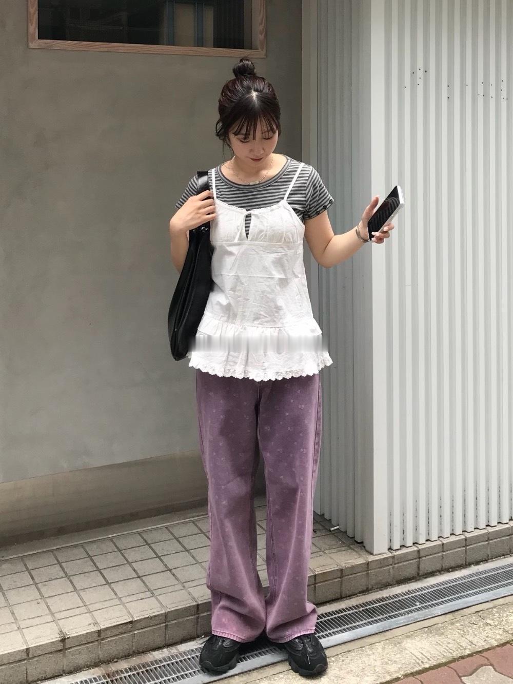 店员搭配 