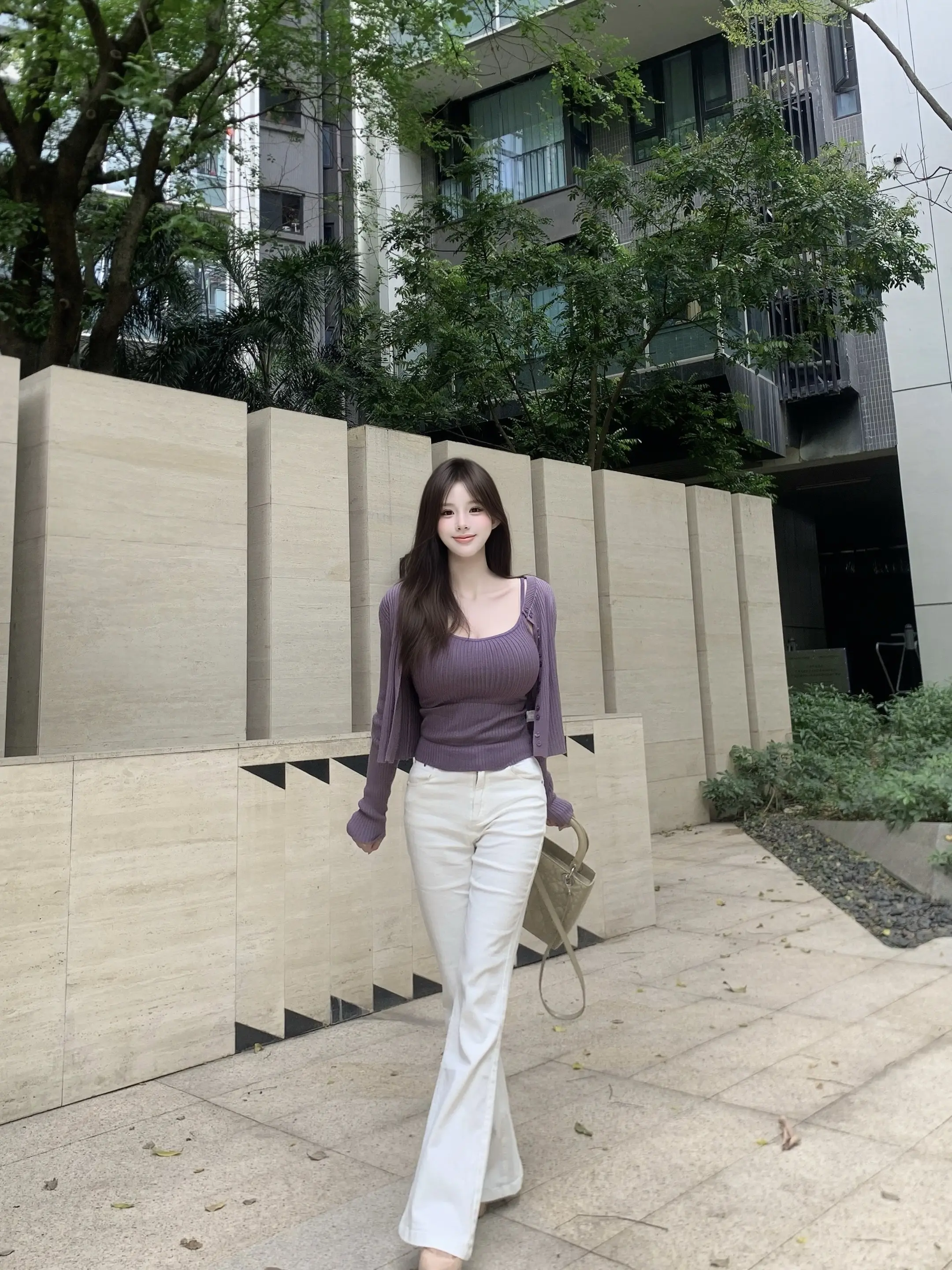 何必一厢旧梦悠悠苦我心