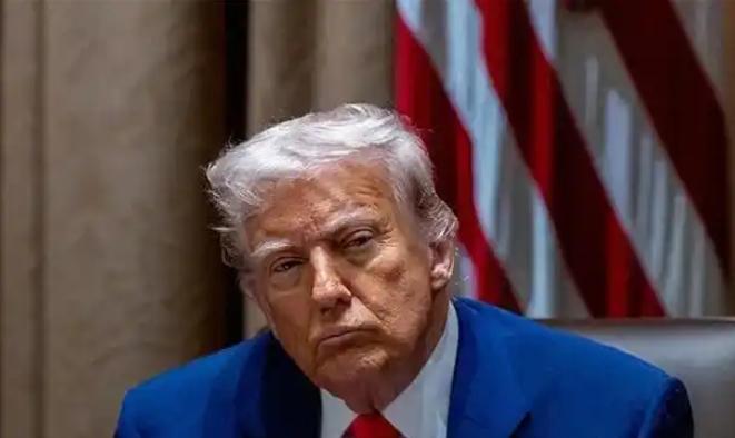 特朗普这样的认知，也难怪他敢对中国发动关税战，然后40天就被中国“打服”，让全世