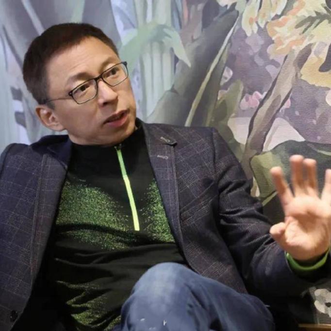 主持翻车现场！一句话暴露的职业素养差距，没文化真可怕！

王石的夫人田朴珺最后的