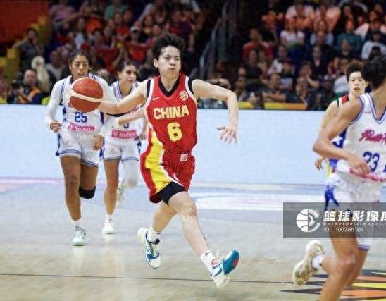 🏀中国女篮险胜波多黎各挺进八强 韩旭21+11 杨舒予15+11