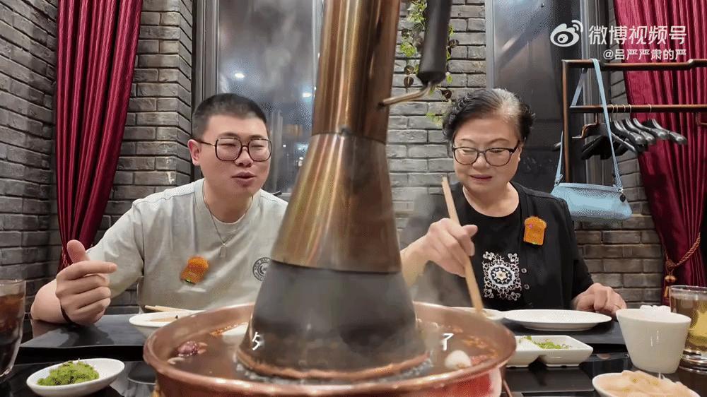 吕严和吕婕女士继续幸福吧看完吕严和吕婕女士的vlog真的破防了，多年的心结慢慢解