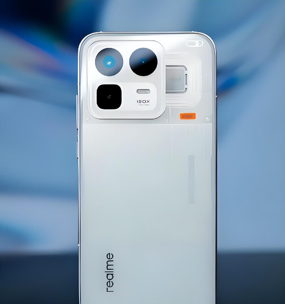 2000块买游戏拍照手机？
“2000块想入手能打游戏、还能拍照的手机，是不是在