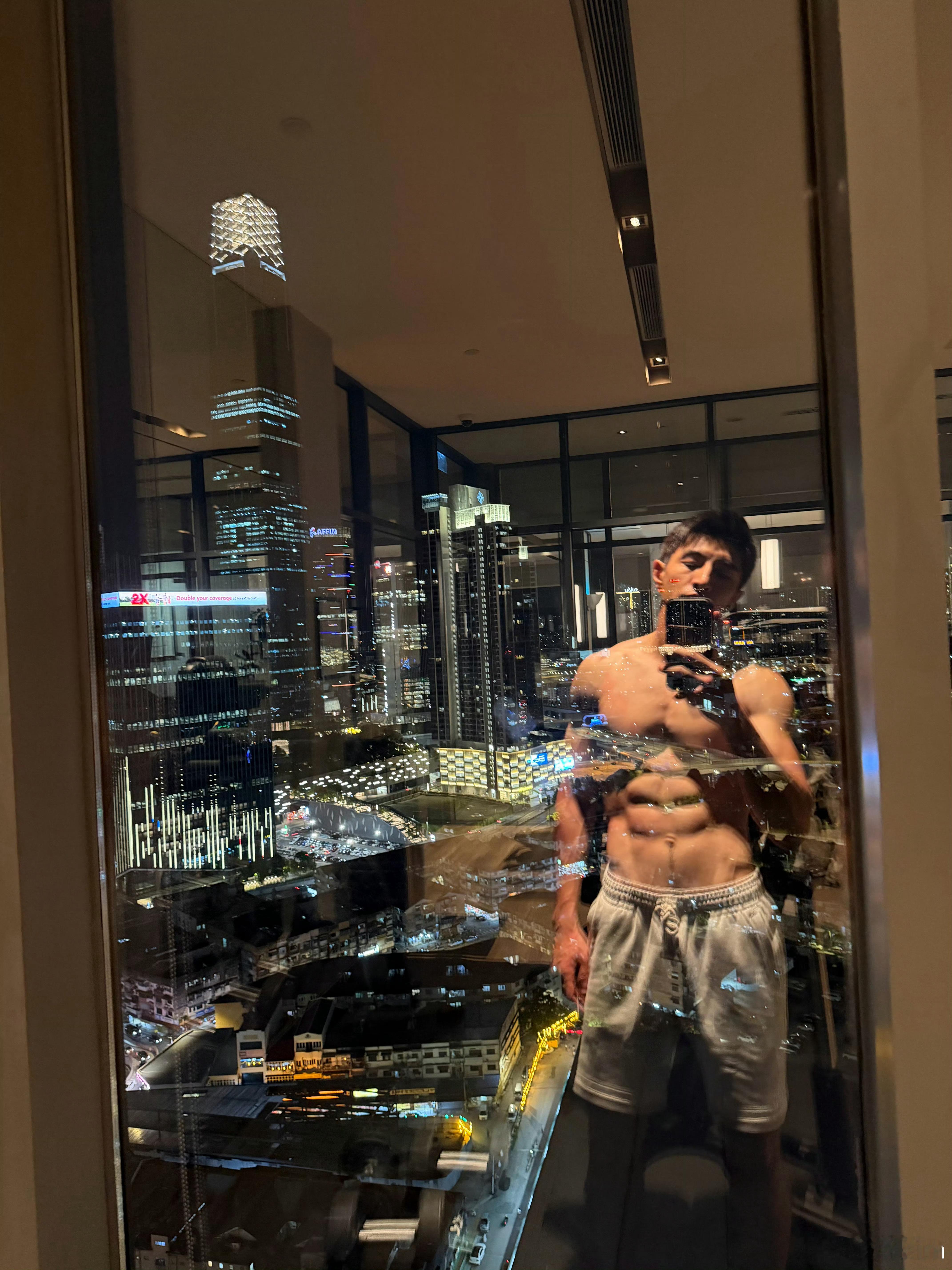 金瀚的美好肉体。