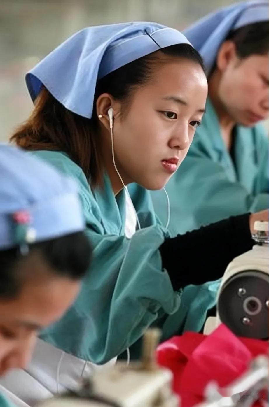读书的价值是什么？说光耀门楣就有点扯了，不过能决定大多数人的人生高度！

1.小