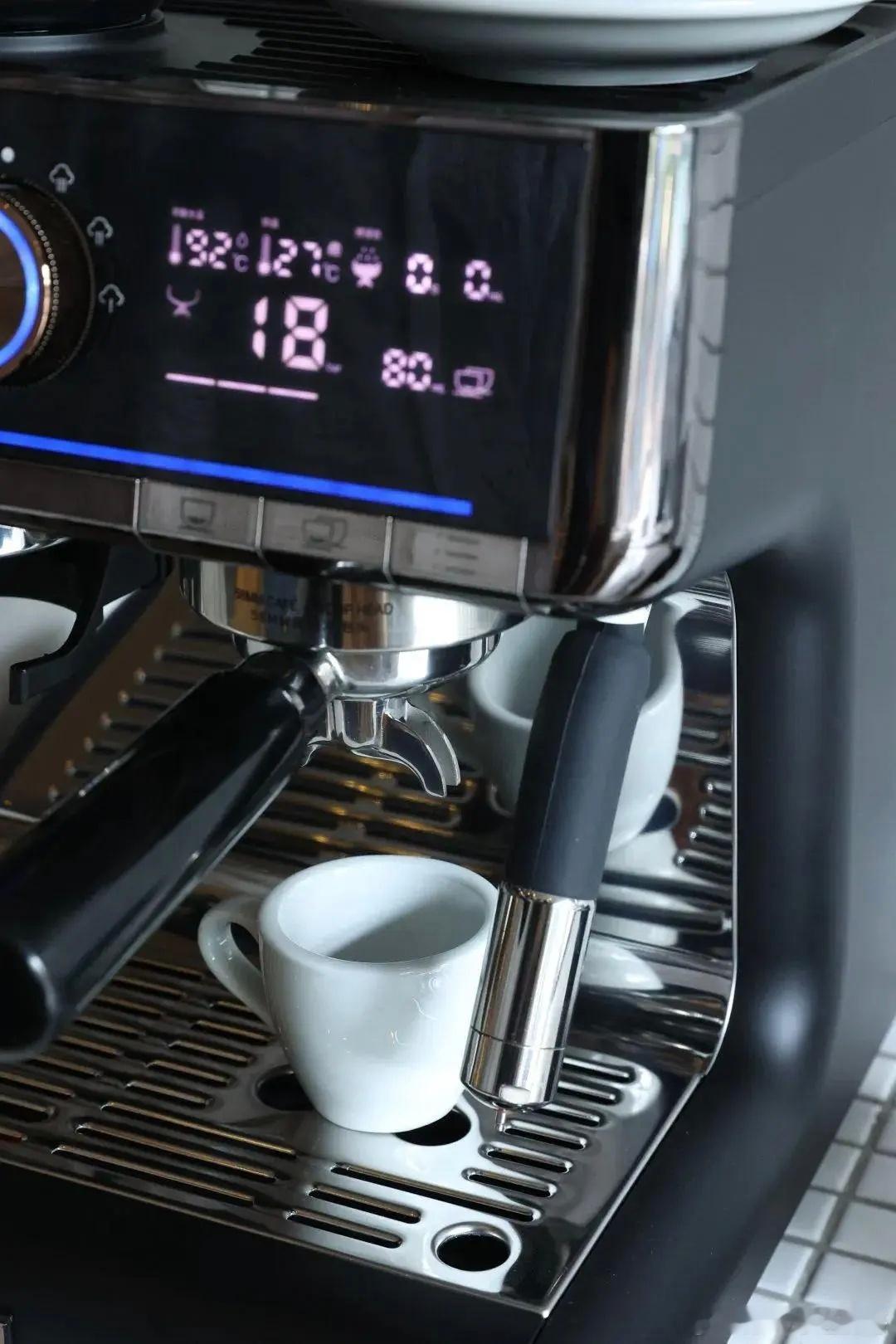 咖啡机界的劳京东1元拍卖 哇塞！两次大促均推出咖啡机界劳斯莱斯1元拍卖，核心聚焦