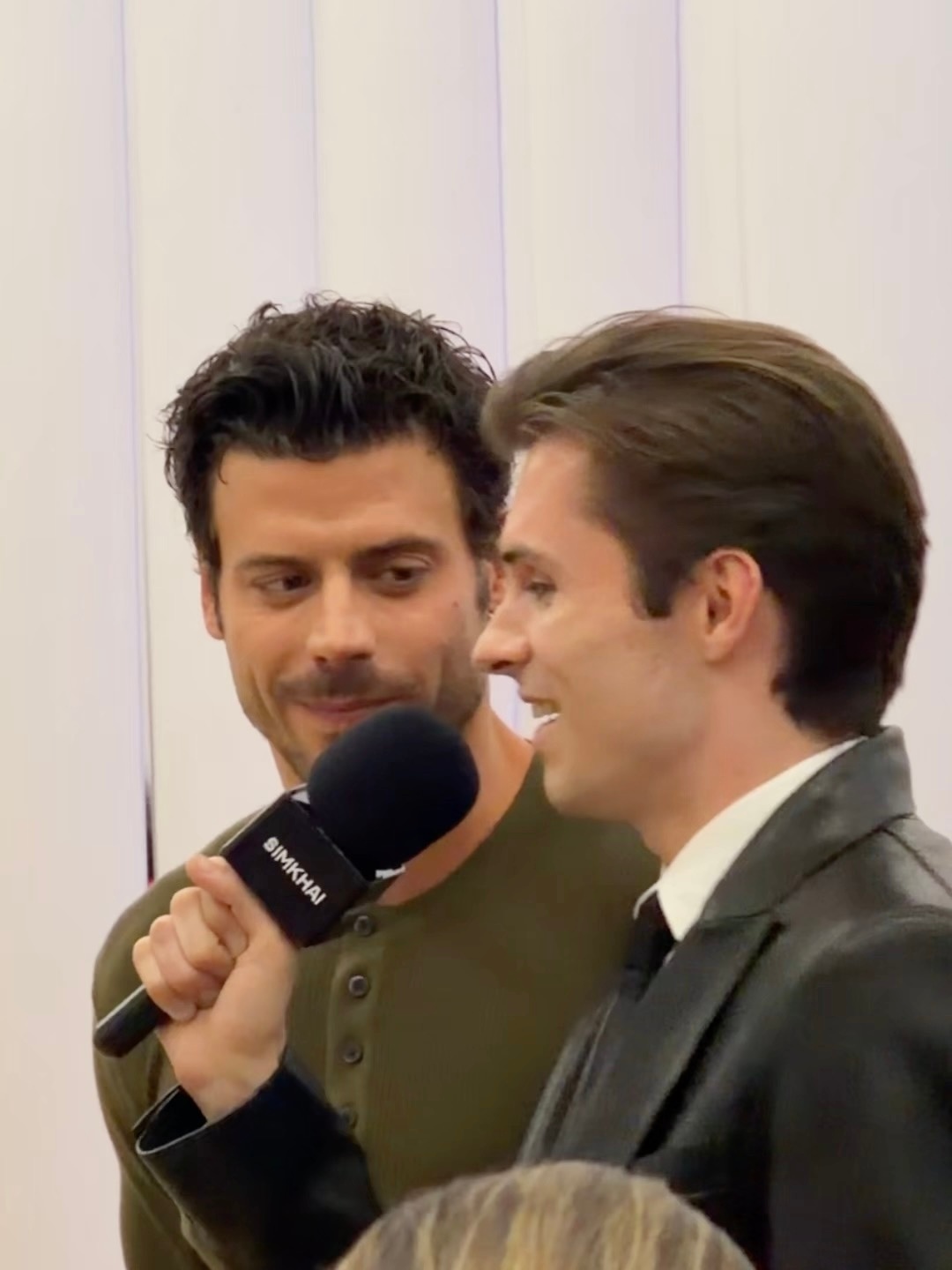 François Arnaud 亮相纽约时装周 Simkhai 2027春夏成衣