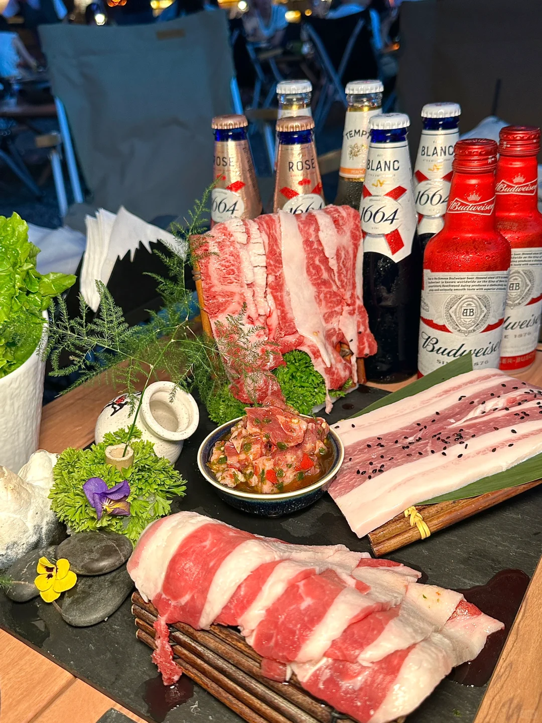 这家天台露营烤肉City 不City呀❓