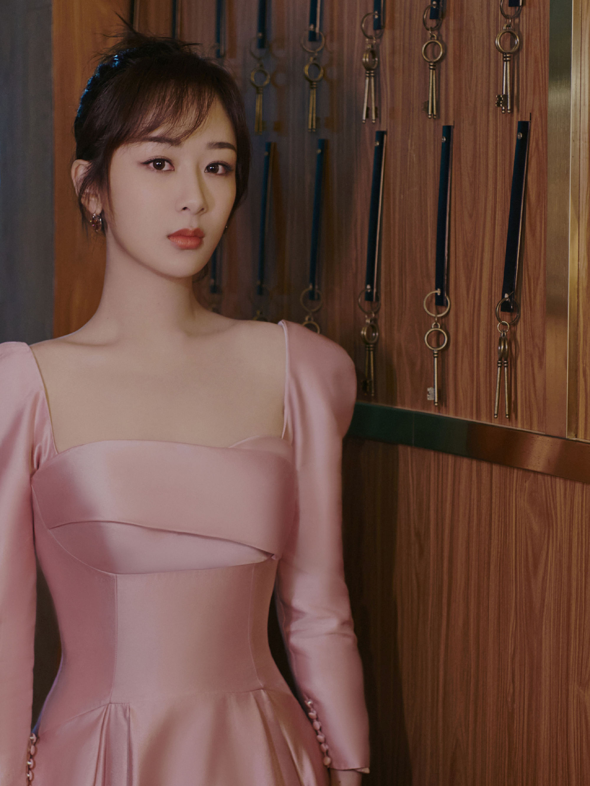  [抱一抱]#杨紫骆佳# 大千世界，处处繁花似锦，能够遇见你三生有幸。​​​
