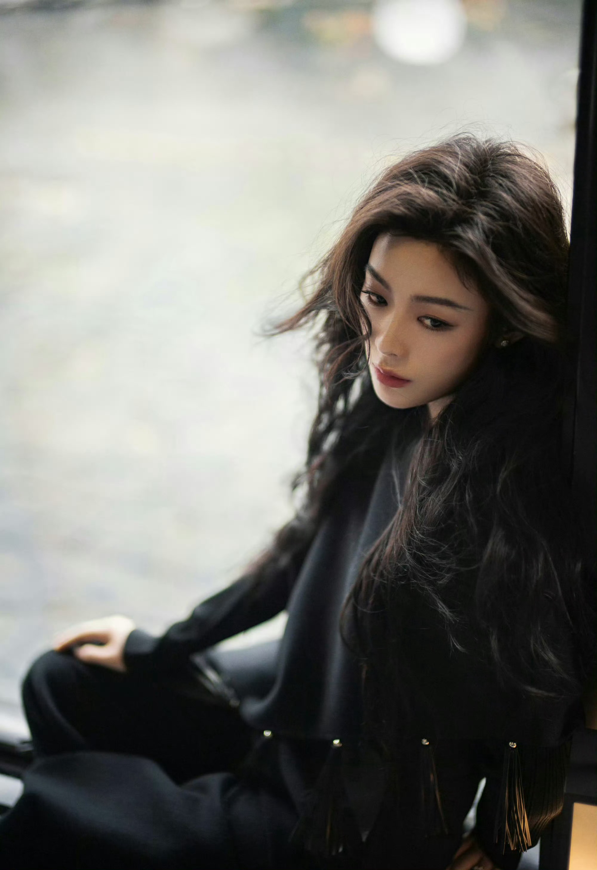 陈丽君Comme Moi套装搭配Piaget珠宝中国电影大数据荣誉之夜 ​​​