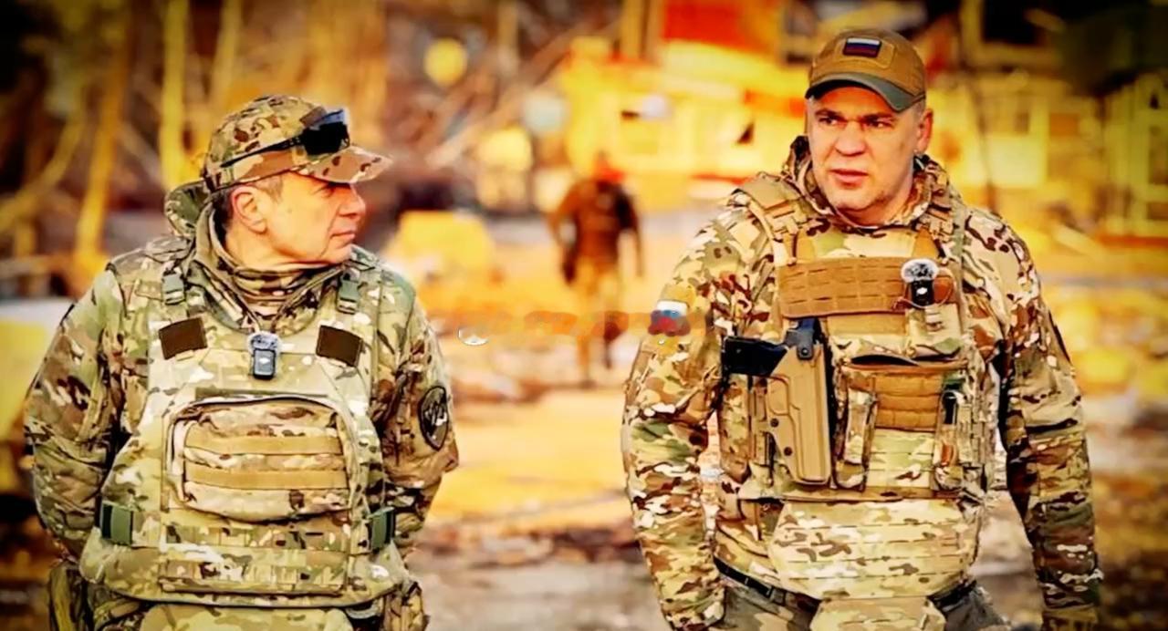 на месте 

亚历山大•秋捷列夫，1980年生人，呼号“海军陆战队员”，