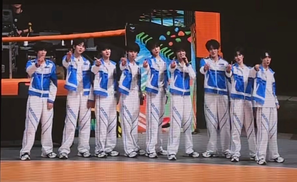 陈小明你怎么这么高啊 