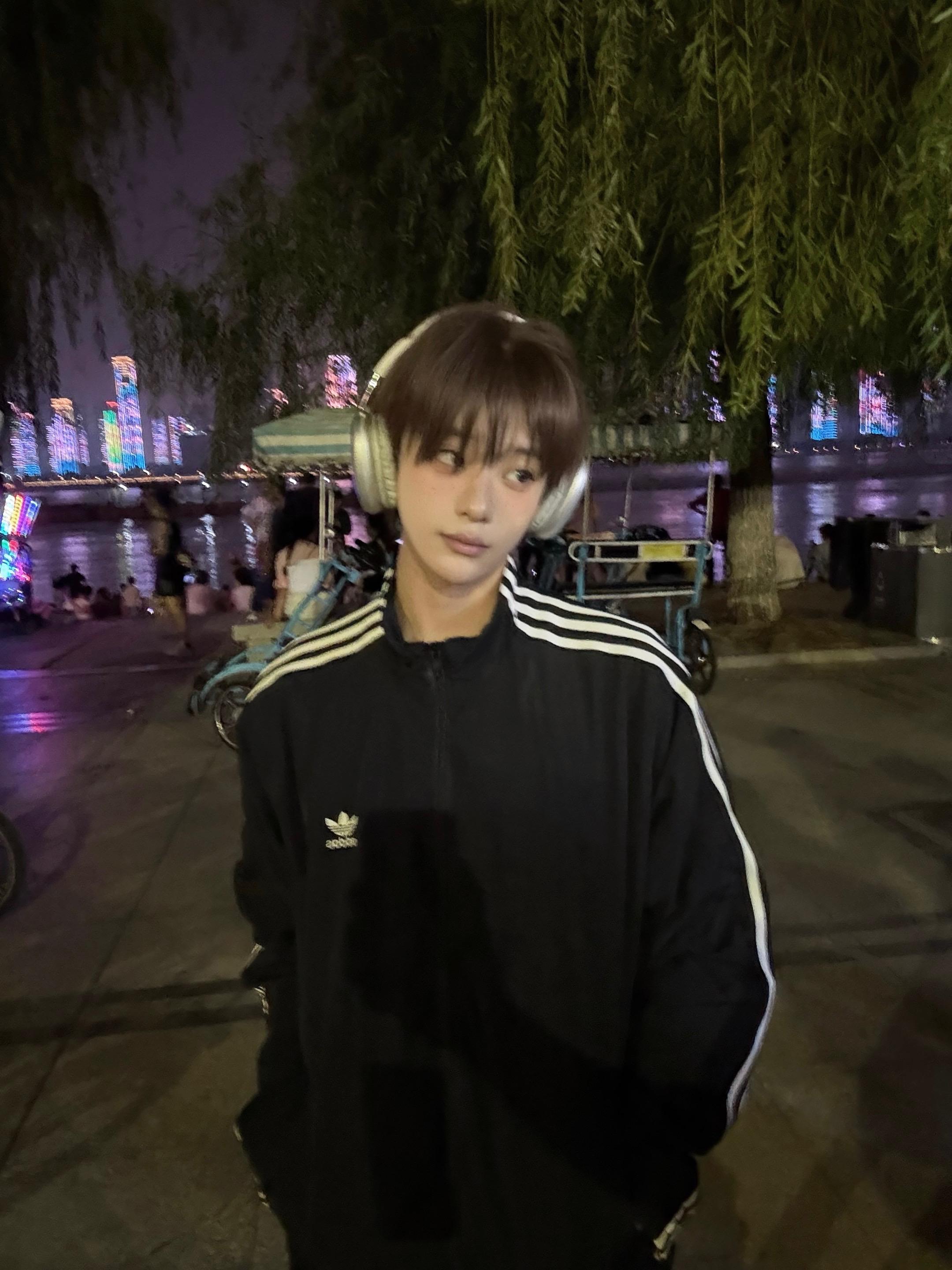 天气蒙蒙你也萌萌Ꮚ ֊ .̫ ֊ Ꮚ ᐝ