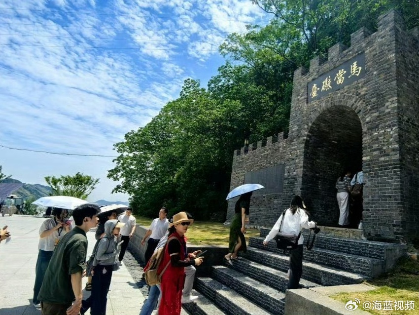 【赴江西马当要塞回望百年江防记忆游马当要塞文化园读懂江西红色文脉】 万里长江奔流