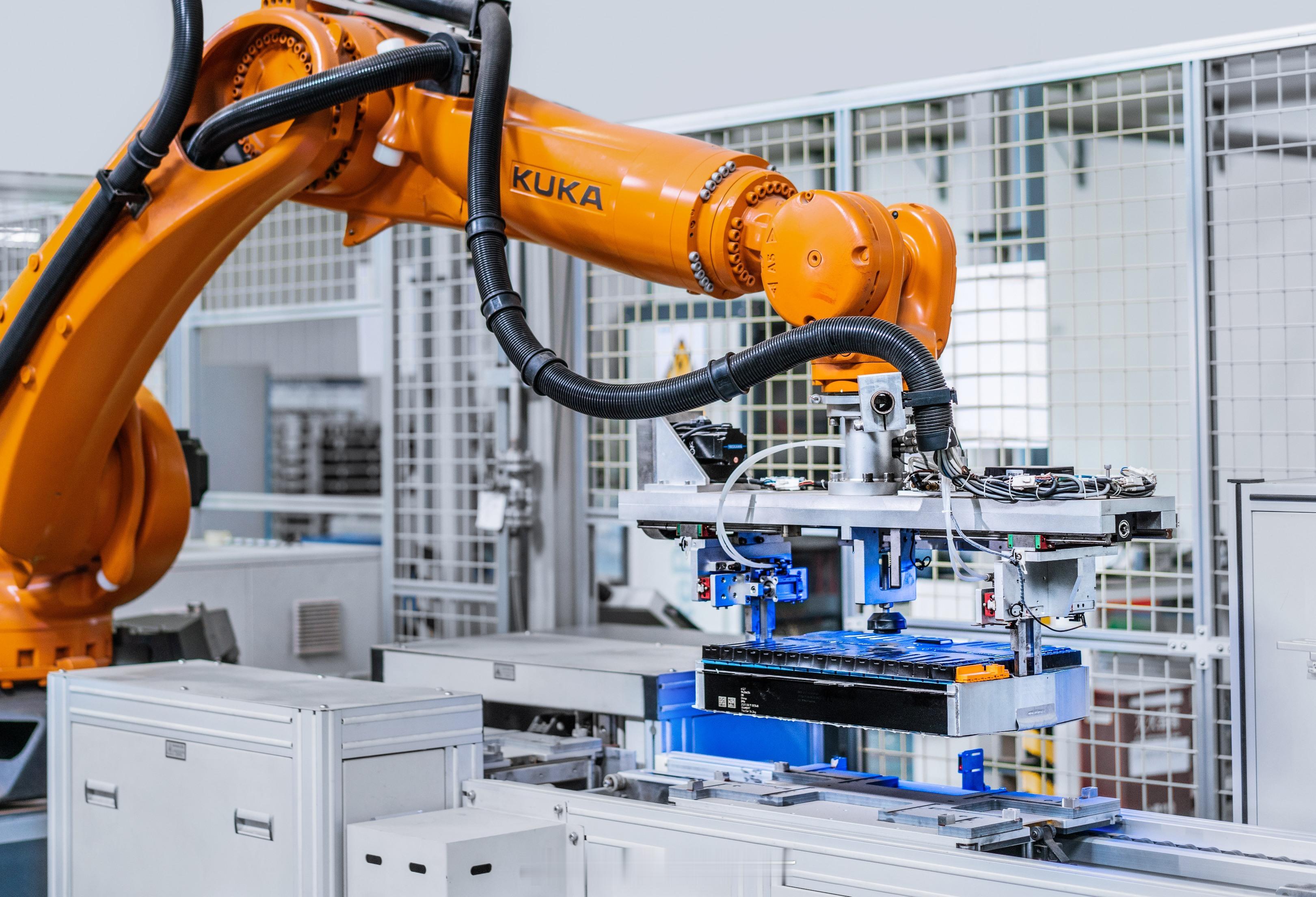 宝马发布未来10年减排目标从今年起到2035年👉👉👉1️⃣实现汽车制造全生