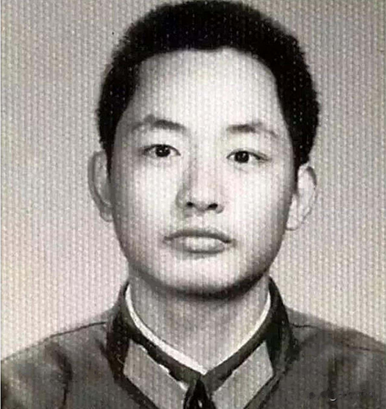 手表当党费上交后，22岁的他拉响了最后一颗地雷

6米。

这是李海欣生命中最后