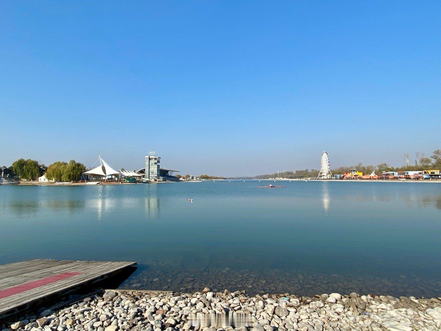 大老师，你家地产在哪儿啊。 