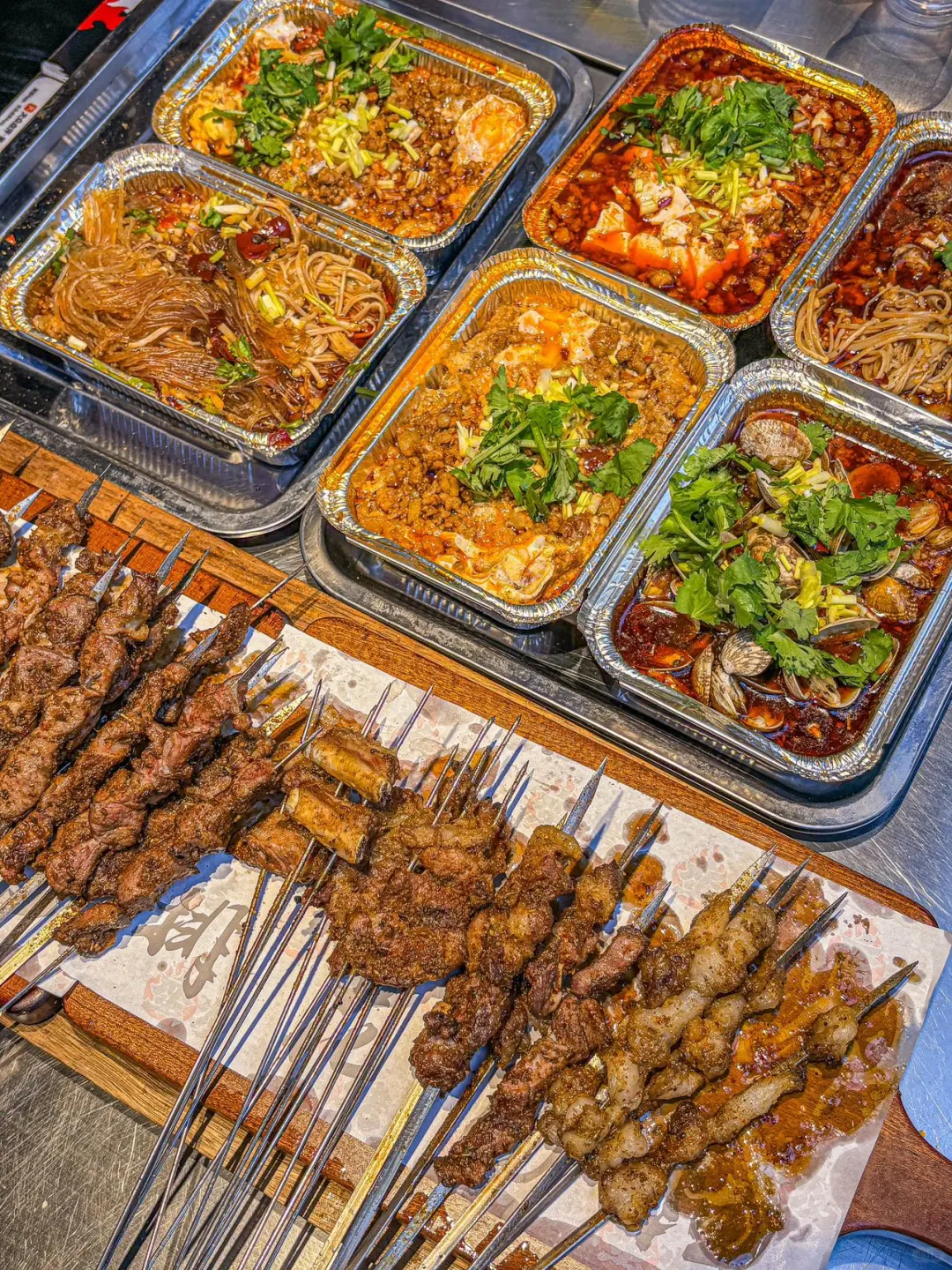 徐州市中心！这家烧烤居然中午也能吃！！好好吃 没错终于能在中午也吃到徐...
