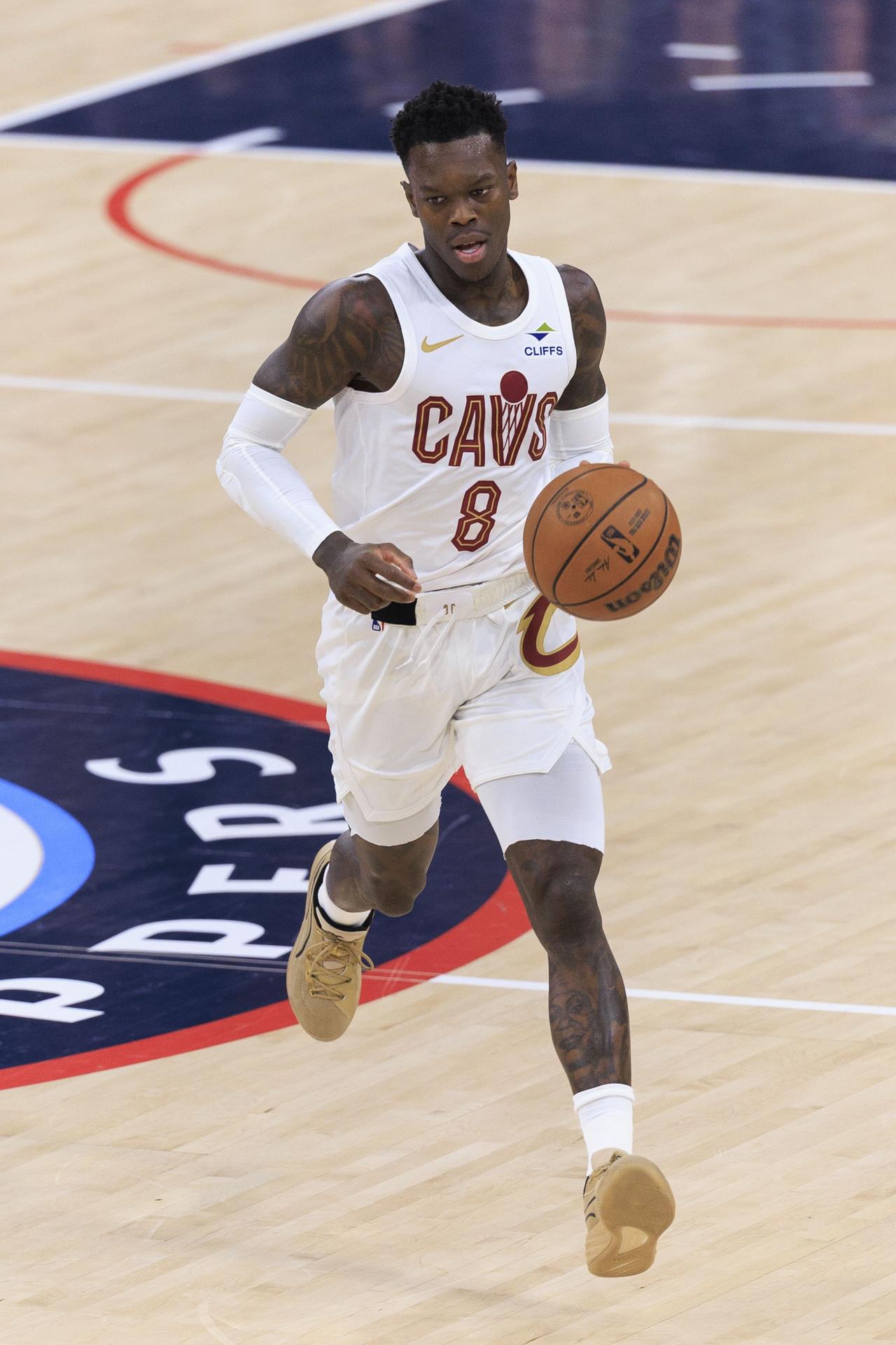 骑士新援施罗德其实就这水平，之前有点数据的时候，效率也不高。到季后赛，骑士就不太