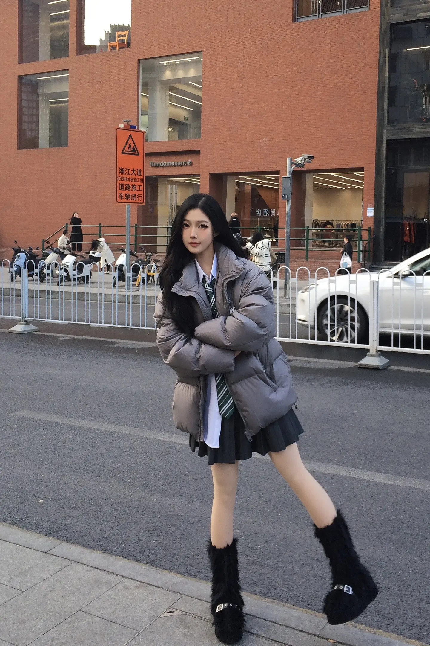 我聊天经常发一堆话 如果你逐条回复而不是只回复最后一句 那我会觉得你很有魅力